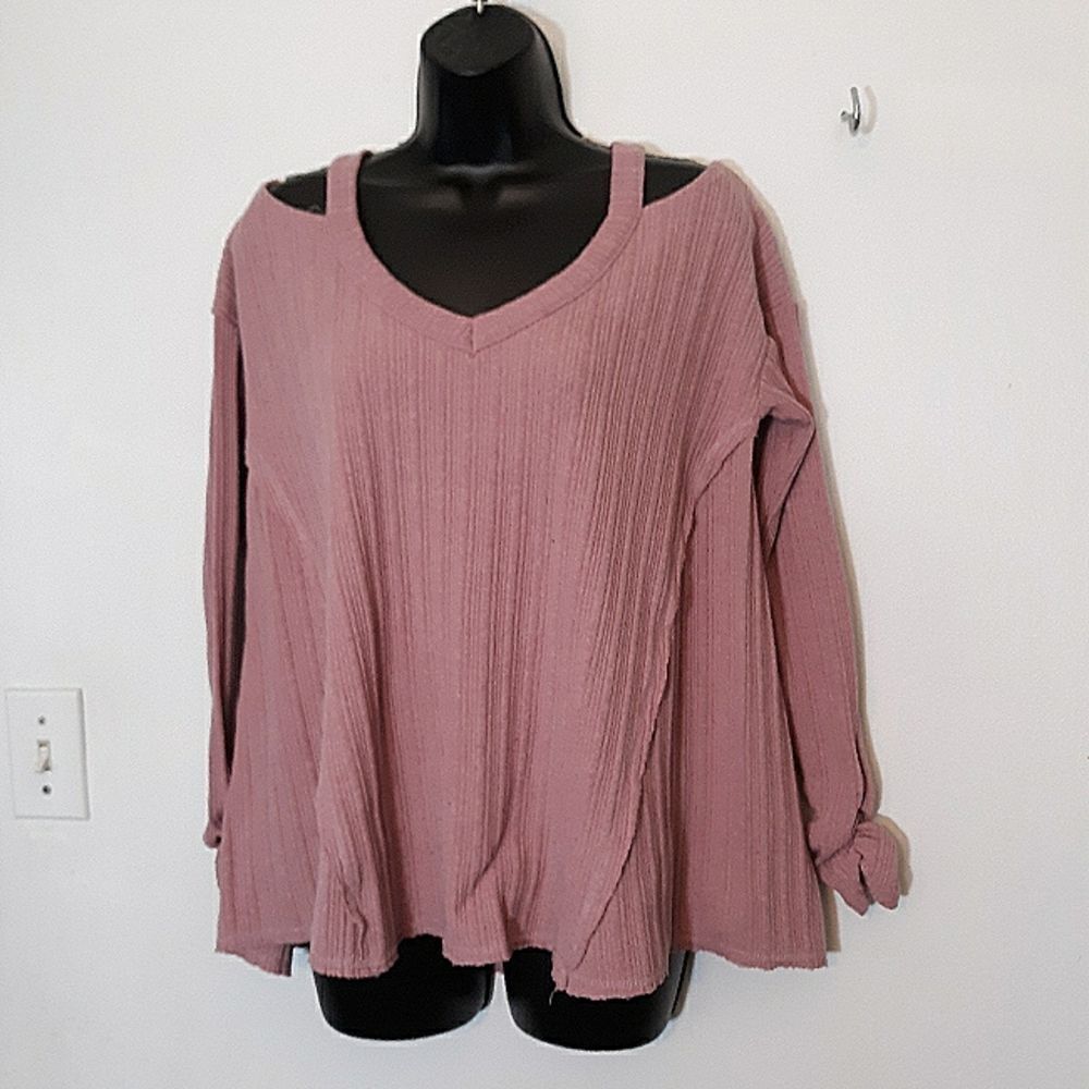 Inspired Hearts pink cold shoulder ruched sleeve sweater